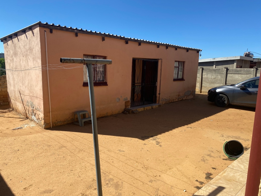 2 Bedroom Property for Sale in Tlhabane West North West